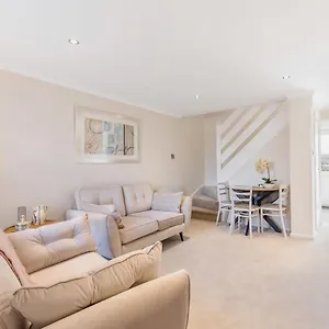 The Cobbles Holiday home